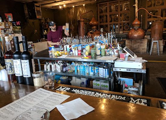 pennsylvania/pittsburgh/bar/maggie-s-farm-strip-district-barrelhouse