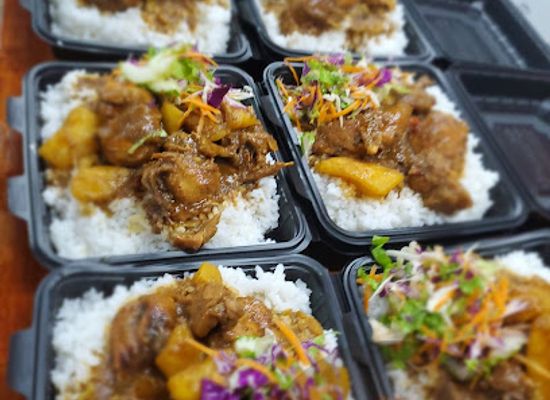 guyana/ituni/bar/c-m-deli-grill