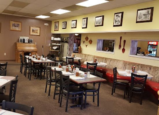 oregon/umatilla-county/bar/the-pheasant-blue-collar-bar-grill