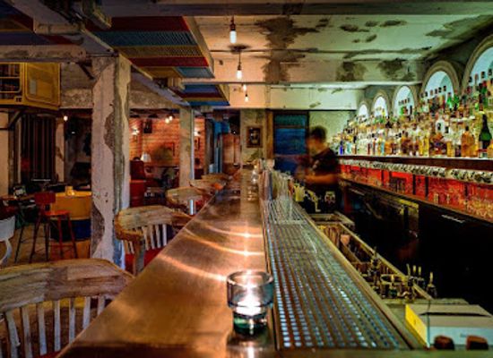 thailand/bangkok/silom/bar/revolucion-cocktail