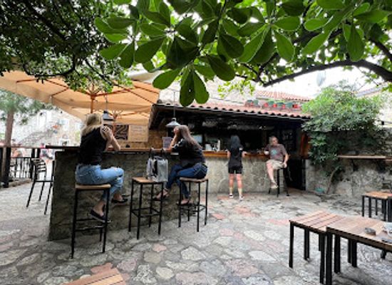 montenegro/bar-riviera/bar/casper-bar