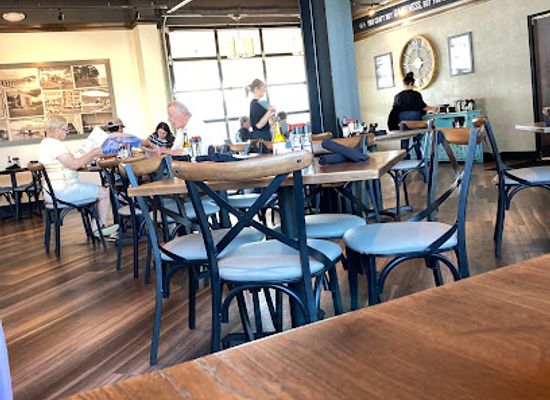 alabama/lake-guntersville/bar/another-broken-egg-cafe