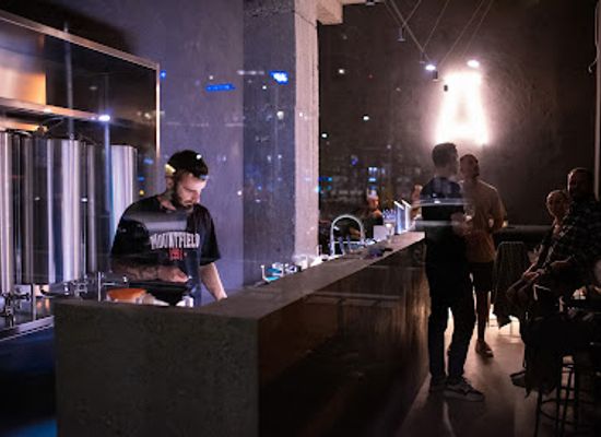 slovakia/bratislava/ruzinov/bar/after