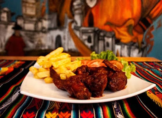 ecuador/quito/centro-historico/bar/mor-o-resto-pub