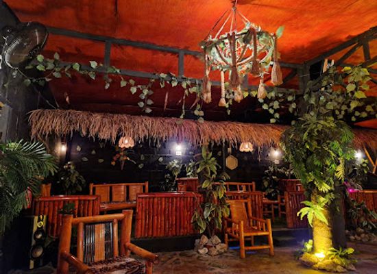 timor-leste/cova-lima/bar/ponkys-cocktail-lounge
