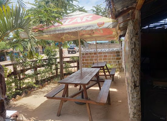 mozambique/inhambane/bar/murrupwas-bar