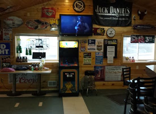wisconsin/driftless-area/bar/no-bull-party-place