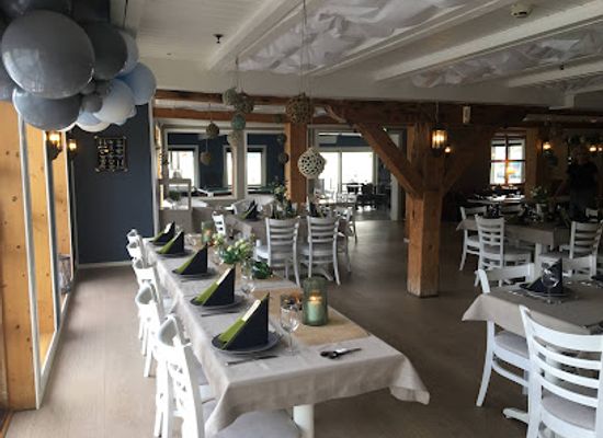 norway/more-og-romsdal/bar/fole-festlig