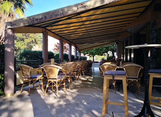 croatia/pula/bar/champagne-bar