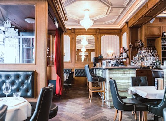 switzerland/zurich/lindenhof/bar/old-fashion-bar