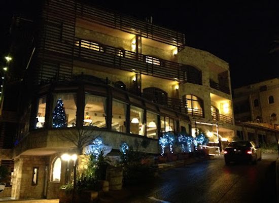lebanon/jbeil/bar/feniqia