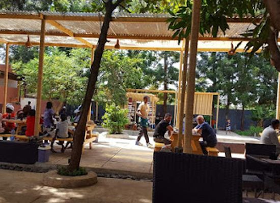 ethiopia/omo-valley/bar/besha-gojo-restaurant