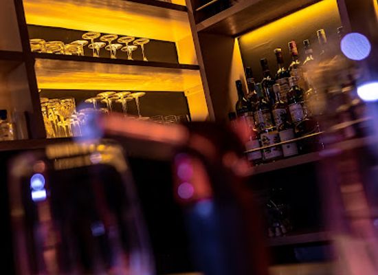 peru/apurimac/bar/the-library