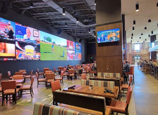 colorado/eastern-plains/bar/mountain-pass-sports-bar
