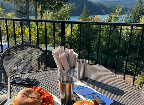 washington/columbia-river-gorge/bar/thunder-island-brewing-co