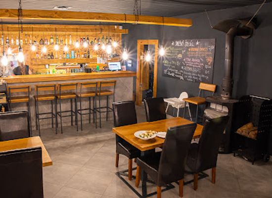 slovakia/martin/bar/stranske-medvede-grill-pub