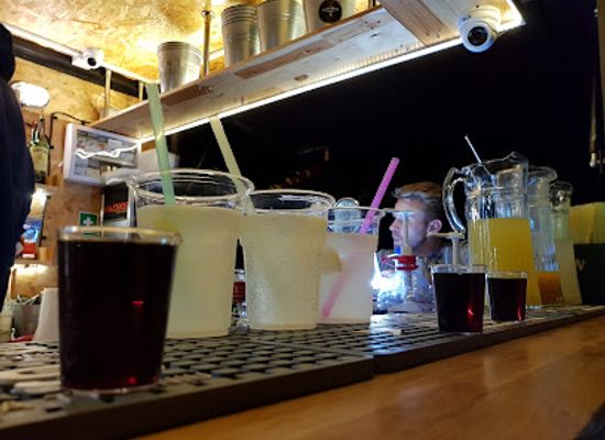poland/wroclaw/srodmiescie/bar/forma-plynna-beach-bar