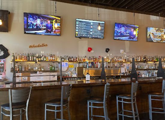 oregon/the-dalles/bar/last-stop-saloon
