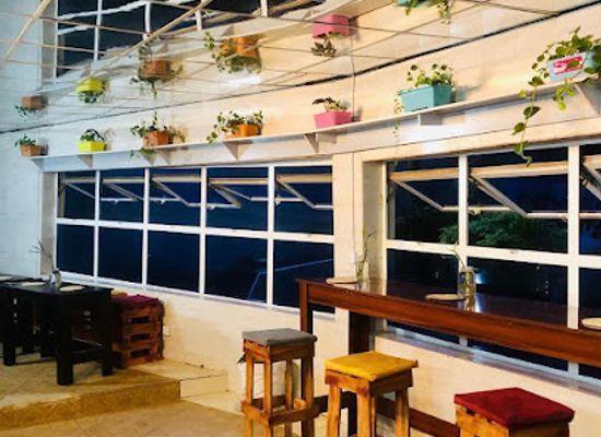 nigeria/tiv/bar/rit-lantro-bamboo-cafe-lounge