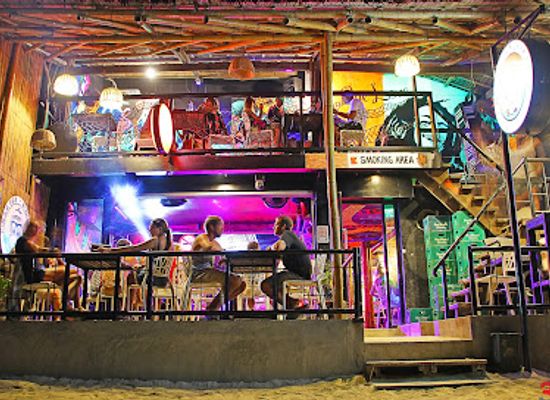 philippines/palawan/bar/pukka-bar
