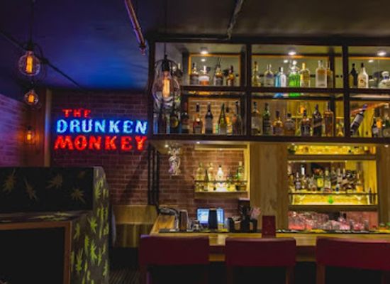 india/west-bengal/bar/the-drunken-monkey-o2-hotel