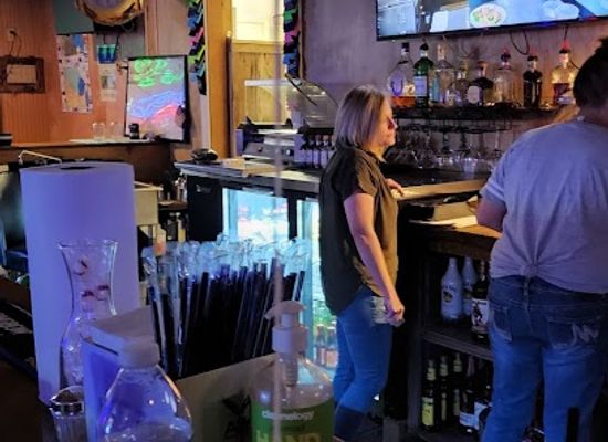 louisiana/lake-maurepas/bar/gator-s-den