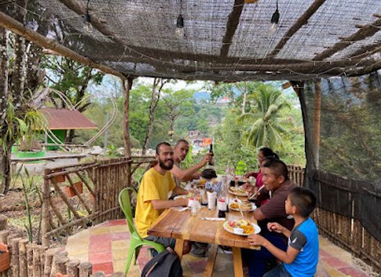 guatemala/semuc-champey/bar/hacienda-aragon