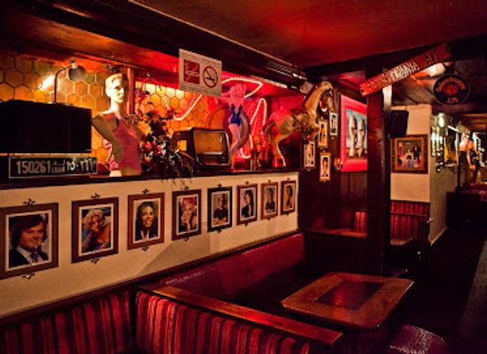 austria/mayrhofen/bar/apropos-bar-pub-nachtcafe