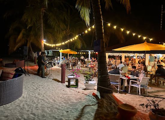 grenada/guava/bar/savvy-cabana