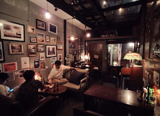 thailand/bangkok/thonglor/bar/bluebird-jazz-bar