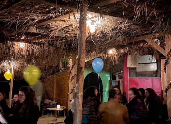 israel/samaria/bar/local-bar