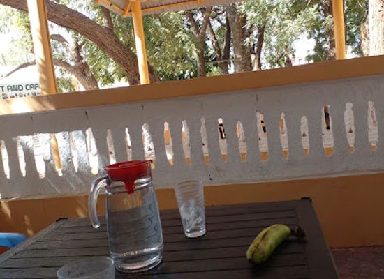 somalia/hiran/bar/hassan-dhif-bar-restaurant