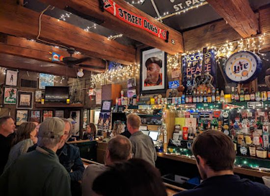 arkansas/little-rock/bar/white-water-tavern