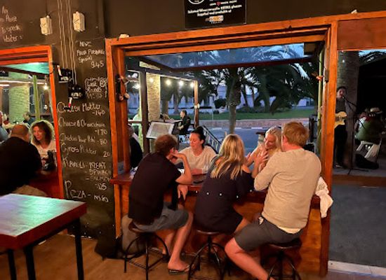 namibia/erongo/bar/bar-zonder-naam