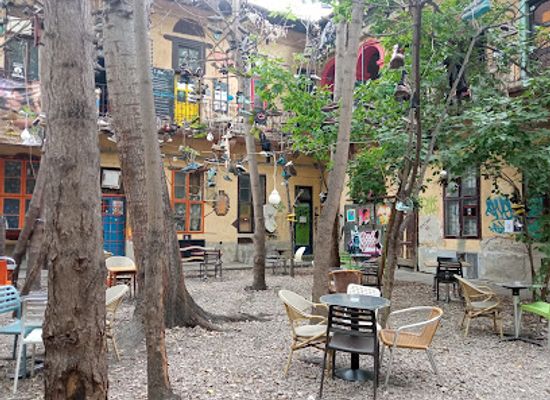 hungary/duna-ipoly-national-park/bar/grandio-jungle-bar