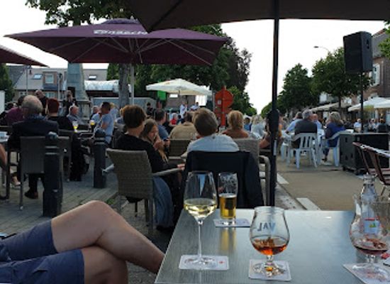 belgium/hoge-kempen-national-park/bar/den-dorpel