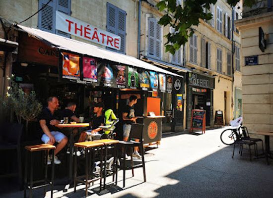 france/avignon/bar/arte-bar