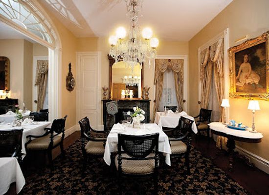 mississippi/natchez-trace-parkway/bar/restaurant-1818
