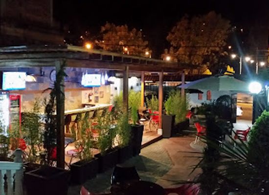 ecuador/ambato/bar/london-pub