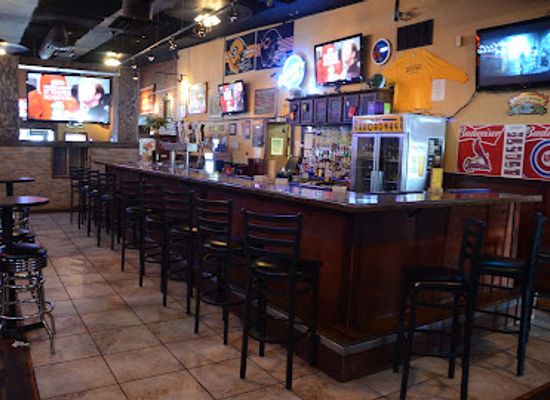 iowa/burlington/bar/the-broadway-bar-and-grill