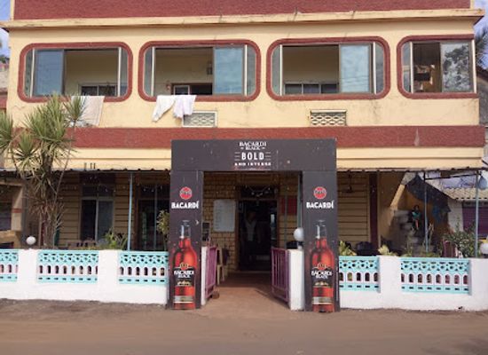 india/konkan-coast/bar/hotel-new-swarupa-bar-family-resto