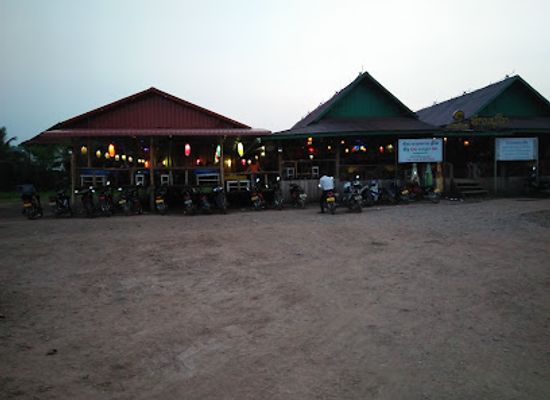 laos/luang-prabang-range/bar/yu-sai-reataurant-and-pub