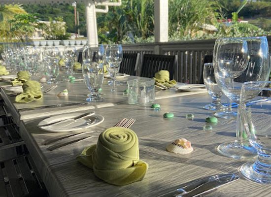 antigua-and-barbuda/valley-church-beach/bar/the-fox-house-bar-restaurant