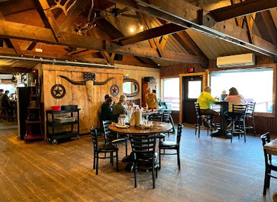 montana/gallatin-canyon/bar/riverhouse-bbq-events