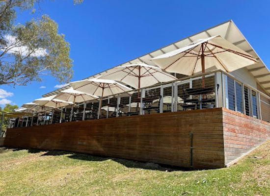 australia/murray-region/bar/morrisons-winery-and-restaurant