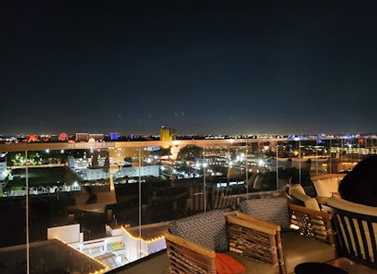 california/anaheim/anaheim-gardenwalk/bar/parkestry-rooftop-bar-lounge