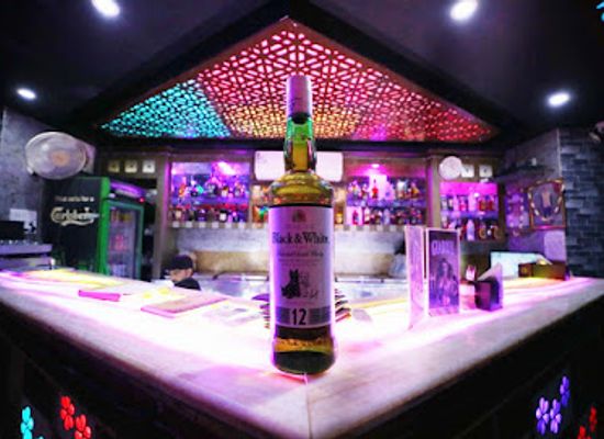 india/agra/bar/moon-bar-restaurant