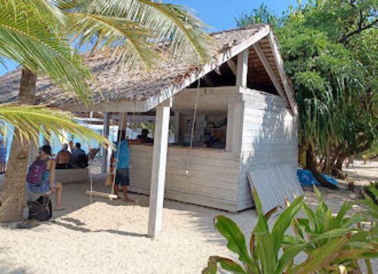 vanuatu/erromango-island/bar/mystery-island-tiki-bar