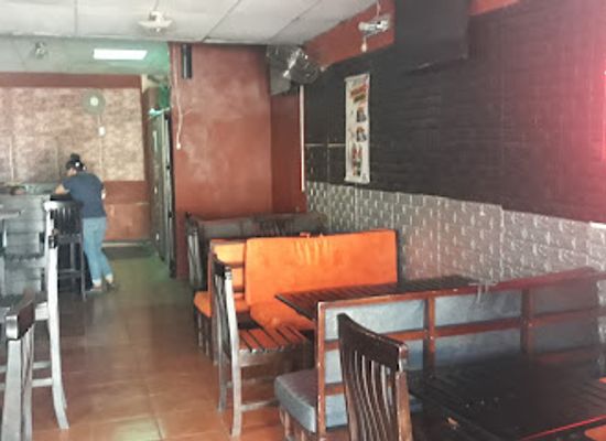 nicaragua/masaya/bar/ricky-s-bar