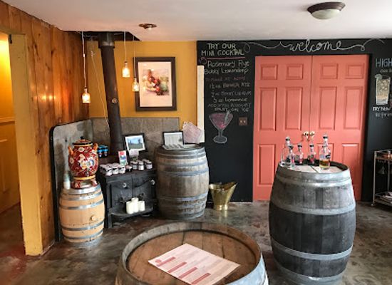 washington/whidbey-island/bar/whidbey-island-distillery